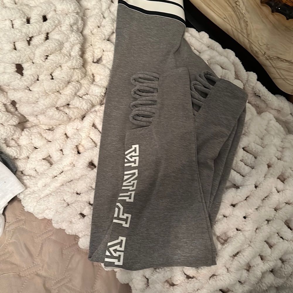Pink, Victoria’s Secret leggings